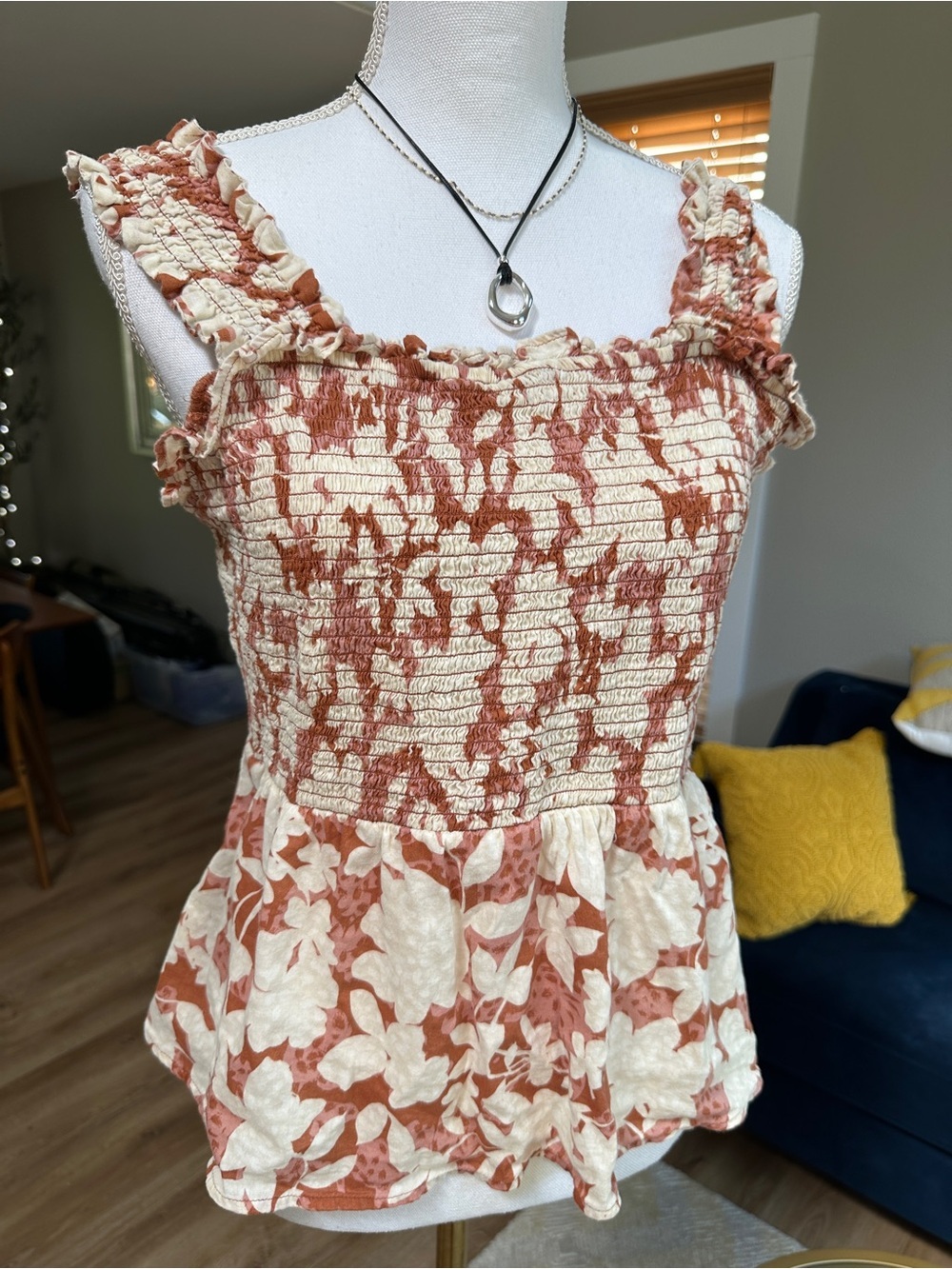 Old Navy Cream & Rust Smocked Floral Camisole